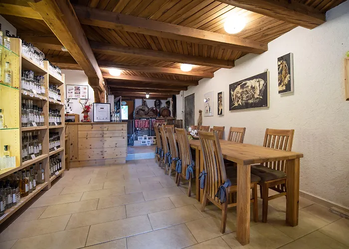 Binter Aparthotel 4*