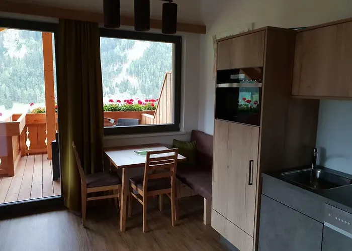 Binter Apart-hotel 4*